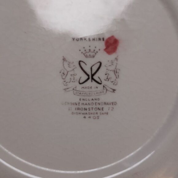 Yorkshire Ironstone Serving Bowl Round 9 Inches VINTAGE - Picture 7 of 11